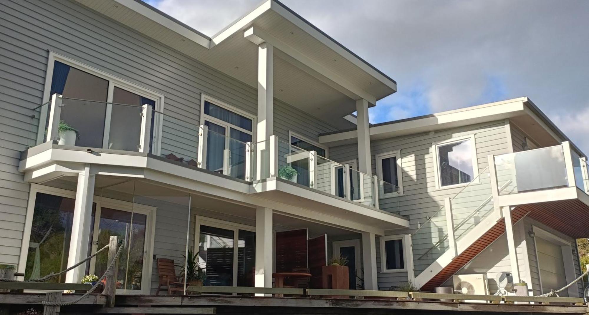 New Luxury Waterfront Accommodation Dunedin Exterior foto